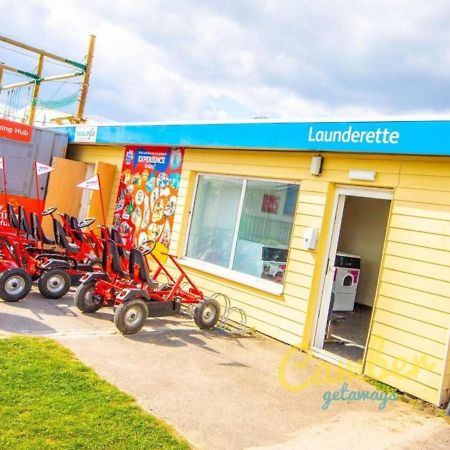 Mp768 - Camber Sands Holiday Park - Huge Lodge - Small Dog Friendly - Sleeps 8 Exterior photo