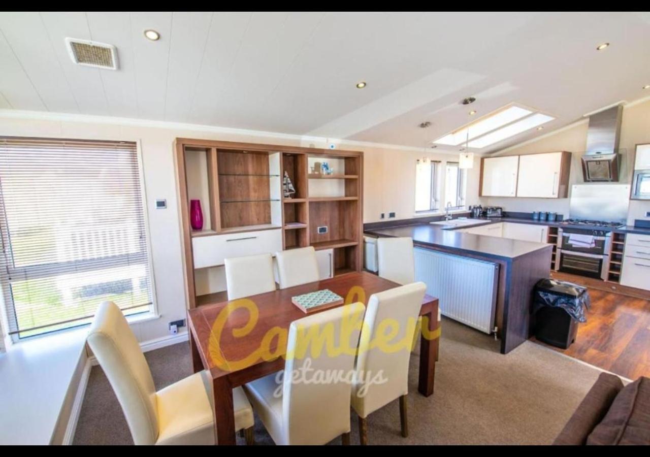 Mp768 - Camber Sands Holiday Park - Huge Lodge - Small Dog Friendly - Sleeps 8 Exterior photo