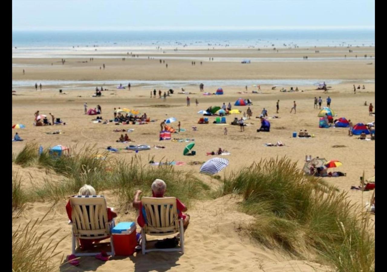 Mp768 - Camber Sands Holiday Park - Huge Lodge - Small Dog Friendly - Sleeps 8 Exterior photo